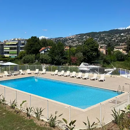 La Bastide Des Suites De Robinson Mandelieu