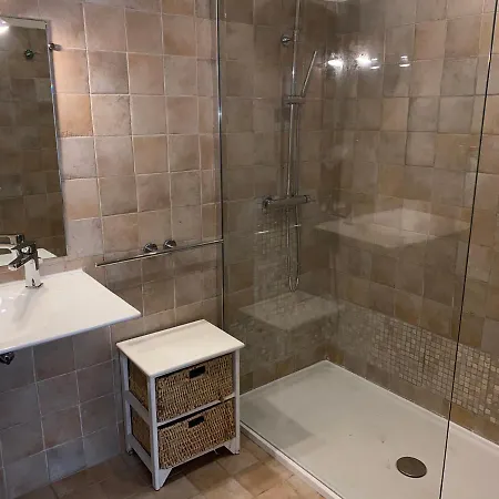 Aparthotel La Bastide Des Suites De Robinson *