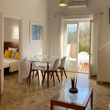 La Bastide Des Suites De Robinson
