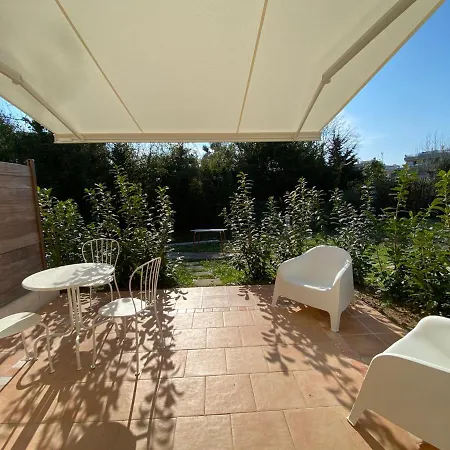 La Bastide Des Suites De Robinson *